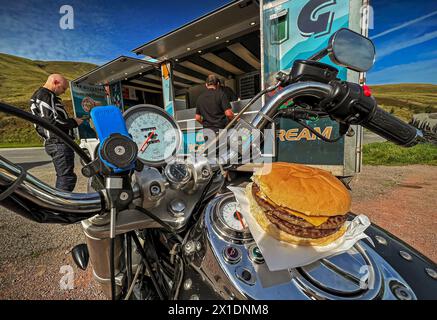 Bar per hamburger a bordo strada per motociclisti Foto Stock