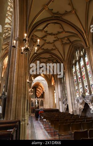 Bristol, Inghilterra - 29 marzo 2024: Dettagli architettonici di St Chiesa di Mary Redcliffe Foto Stock