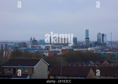 Inghilterra, Liverpool - 29 dicembre 2023: Skyline del centro di Liverpool. Foto Stock