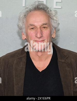 15 aprile 2024, West Hollywood, California, Stati Uniti: Matt Craven partecipa alla premiere di Los Angeles di ''Under the Bridge' di Hulu (Credit Image: © Billy Bennight/ZUMA Press Wire) SOLO PER USO EDITORIALE! Non per USO commerciale! Foto Stock