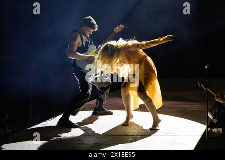 Manchester, Inghilterra, 11 aprile 2024. Paloma Faith fa notizia della Bridgewater Hall di Manchester per promuovere il suo nuovo album The Glorification of Sadness. Foto Stock