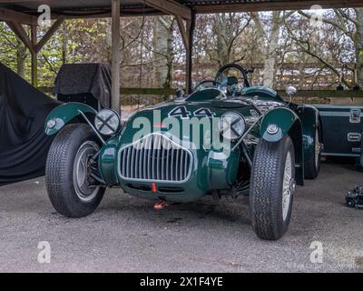 Aprile 2024 - dettaglio trasmissione a catena della Bestia Fiat di Torino 81° Assemblea dei Soci a Goodwood Foto Stock