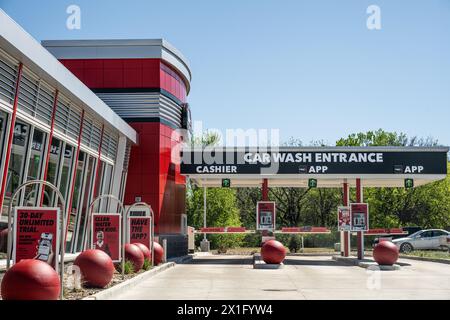 Tommy's Express Car Wash a Muskogee, Oklahoma. (USA) Foto Stock