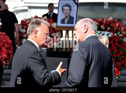 La cerimonia ufficiale di lutto per il presidente del Consiglio nazionale austriaco Barbara Prammer si è svolta presso il Parlamento austriaco a Vienna, in Austria, il 9 agosto 2014. Prammer morì all'età di 60 anni il 2 agosto 2014, dopo aver sofferto di cancro. - 20140809 PD0101 - Rechteinfo: Diritti gestiti (RM) Foto Stock