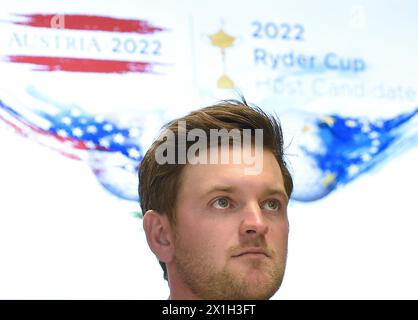 Vienna - Conferenza stampa sulla candidatura alla Ryder Cup 2022 il 14 settembre 2015. IMMAGINE: Bernd Wiesberger - 20150914 PD0907 - Rechteinfo: Rights Managed (RM) Foto Stock