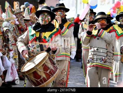 Spettacolo - parata del carnevale di Ausseer a Bad Aussee, Austria, il 27 febbraio 2017. - 20170227 PD6733 - Rechteinfo: Diritti gestiti (RM) Foto Stock