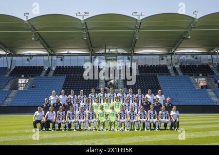 Il team ufficiale e il servizio fotografico della Bundesliga SK Puntigamer Sturm Graz a Graz, Austria, il 2017/07/05. IMMAGINE: Team - 20170705 PD3751 - Rechteinfo: Rights Managed (RM) Foto Stock