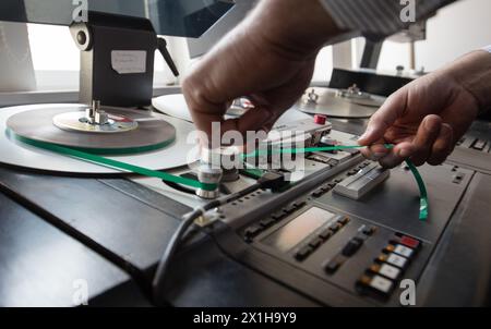 Radiokulturhaus - uno studio di trasmissione di Österreich 1 (Ö1), una stazione radio austriaca, uno dei quattro canali nazionali gestiti dall'emittente pubblica austriaca ORF, a Vienna, Austria, l'8 settembre 2017. Il canale è stato lanciato il Ö1 ottobre 1967. Ö1 trasmette da Funkhaus Wien su Argentinierstrasse nel quartiere Wieden di Vienna. Quest'anno il canale festeggia il 50 ° anniversario. - 20170908 PD19765 - Rechteinfo: Diritti gestiti (RM) Foto Stock