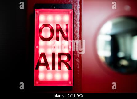 Radiokulturhaus - uno studio di trasmissione di Österreich 1 (Ö1), una stazione radio austriaca, uno dei quattro canali nazionali gestiti dall'emittente pubblica austriaca ORF, a Vienna, Austria, l'8 settembre 2017. Il canale è stato lanciato il Ö1 ottobre 1967. Ö1 trasmette da Funkhaus Wien su Argentinierstrasse nel quartiere Wieden di Vienna. Quest'anno il canale festeggia il 50 ° anniversario. - 20170908 PD19790 - Rechteinfo: Diritti gestiti (RM) Foto Stock