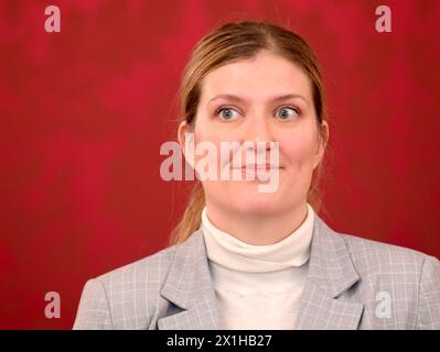 Beatrice Fihn, giurista svedese e direttrice della campagna internazionale per l'abolizione delle armi nucleari ICAN, durante la sua visita del presidente austriaco Alexander Van der Bellen a Vienna, Austria, il 1 ° febbraio 2018. - 20180201 PD1619 - Rechteinfo: Diritti gestiti (RM) Foto Stock