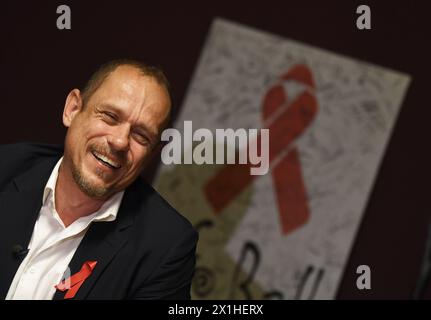 L'organizzatore di Life Ball Gery Keszler durante l'intervista con Austria Presse Agentur a Vienna, Austria, il 10 maggio 2019. Il ballo della vita di Vienna¿si terrà per l'ultima volta a giugno. - 20190510 PD2024 - Rechteinfo: Diritti gestiti (RM) Foto Stock
