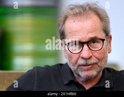 Il regista austriaco Ulrich Seidl durante un'intervista con Austria Presse Agentur a Vienna, Austria, il 18 ottobre 2022. - 20221018 PD21766 - Rechteinfo: Diritti gestiti (RM) Foto Stock