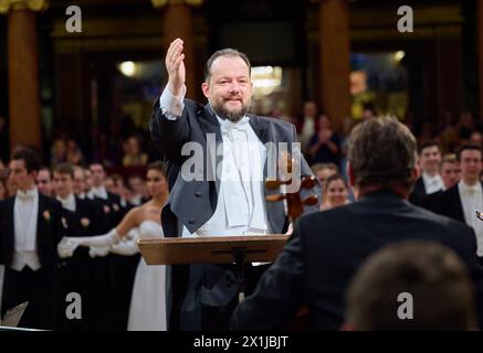 Copyright: Starpix/ Alexander TUMA, 80° ballo filarmonico di Vienna al Musikverein il 19 gennaio 2023 a Vienna, Austria. Andris NELSONS - 20230119 PD18704 - Rechteinfo: Rights Managed (RM) Foto Stock