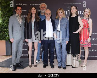 Roma, Italia. 17 aprile 2024. Roma, hotel De la Ville, fotochiamate per il film "fiducia". Nella foto: Cast Credit: Independent Photo Agency/Alamy Live News Foto Stock