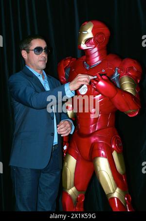 La prima australiana di Iron Man con Robert Downey Jr. Sydney - Australia 14 aprile 2008.immagini: Paul Lovelace 14.04.08 la prima australiana di IR Foto Stock