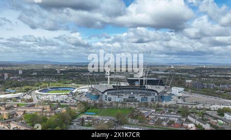 Vista aerea dell'Etihad Stadium davanti ai quarti di finale di UEFA Champions League Manchester City vs Real Madrid all'Etihad Stadium di Manchester, Regno Unito, 17 aprile 2024 (foto di Mark Cosgrove/News Images) Foto Stock