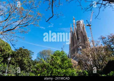 Türme der im Bau befindlichen Basalika Sagrada Familia, römisch-katholische Basilika von Antoni Gaudi a Barcellona, spagnolo Barcellona Katalonien Spani Foto Stock