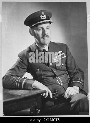 AIR MARSHAL SIR RODERIC HILL, KCB, MC, AFC., membro aereo per l'addestramento. Foto pubblicata nell'ottobre 1945, Royal Air Force Foto Stock