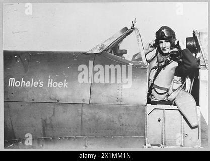 IL BASUTOLAND SQUADRON - il velivolo denominato del Basutoland Squadron con il pilota - Sergente L. Stock, Royal Air Force Foto Stock