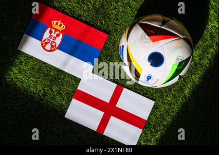 LIPSIA, GERMANIA, 17 APRILE 2024: Serbia vs Inghilterra, partita di calcio Euro 2024 del gruppo C all'Arena AufSchalke, Gelsenkirchen, 16 giugno 2024, palla ufficiale Foto Stock
