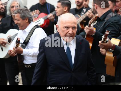 Venezia, Italia. 17 aprile 2024. Evento privato organizzato dal Sig. E dalla Sig.ra Pinault presso la Fondazione Giorgio Cini di Venezia nella foto: Francesco Pinault Credit: Independent Photo Agency/Alamy Live News Foto Stock