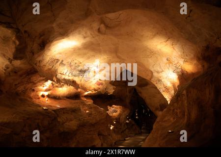 Lascaux IV, International Center for Cave Art (Centre International de l'art pariétal) presenta, tra le altre cose, un facsimile completo di tutti i Foto Stock