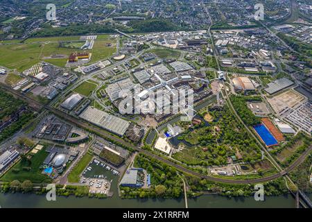 Luftbild, Westfield Centro sternförmiges Einkaufszentrum, Gesamtansicht Neue Mitte, Parkplätze, Borbeck, Oberhausen, Ruhrgebiet, Nordrhein-Westfalen, Deutschland ACHTUNGxMINDESTHONORARx60xEURO *** Vista aerea, Westfield Centro centro commerciale a forma di stella, vista generale Neue Mitte, parcheggi, Borbeck, Oberhausen, zona della Ruhr, Renania settentrionale-Vestfalia, Germania ACHTUNGxMINDESTHONORARx60xEURO Foto Stock