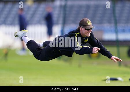 Bristol, Regno Unito, 14 aprile 2024. Durante la partita del Vitality County Championship al Seat Unique Stadium di Bristol. Foto Stock