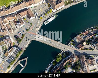 Schaffhausen , Svizzera Vista dall'alto del centro storico di Sciaffusa sul fiume Reno nella Svizzera orientale Foto Stock