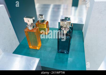 Esposizione dell'essenza aromatica Eternity di Calvin Klein in un negozio il 30 marzo 2024 a Bangkok, Thailandia. Foto Stock