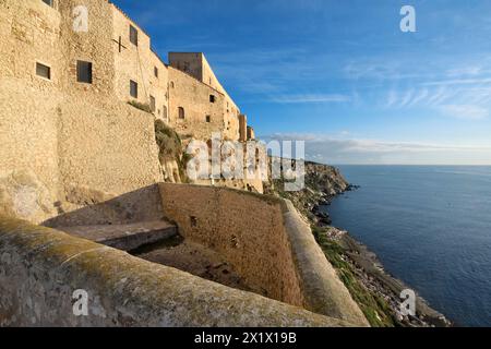 Fortezza Abbazia di Santa Maria A Mare. Isola di San Nicola. Isole Tremiti. Puglia. Italia Foto Stock