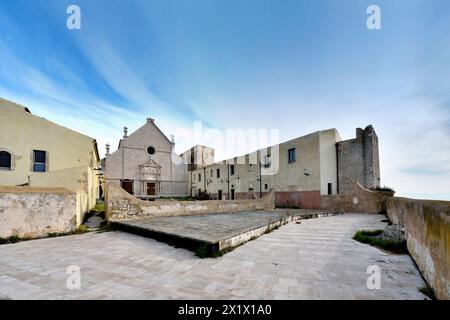 Fortezza Abbazia di Santa Maria A Mare. Isola di San Nicola. Isole Tremiti. Puglia. Italia Foto Stock