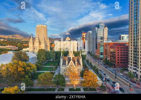 Salt Lake City, Utah, USA, paesaggio urbano del centro di Temple Square nel tardo pomeriggio. Foto Stock