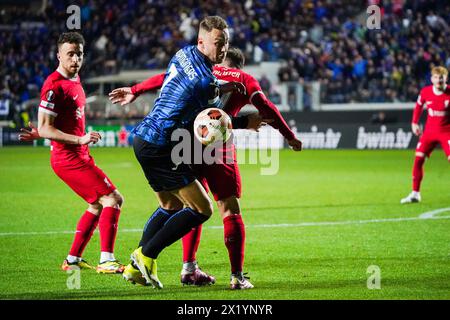 Bergamo, Italia. 18 aprile 2024. Teun Koopmeiners, durante l'Atalanta BC contro il Liverpool FC, Europa League, al Gewiss Stadium. Crediti: Alessio Morgese/Alessio Morgese/Emage/Alamy live news Foto Stock