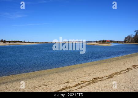 Litorale del West Meadow Beach Historic District, penisola di un parco pubblico nel nord-ovest di Stony Brook nella contea di Suffolk, New York Foto Stock