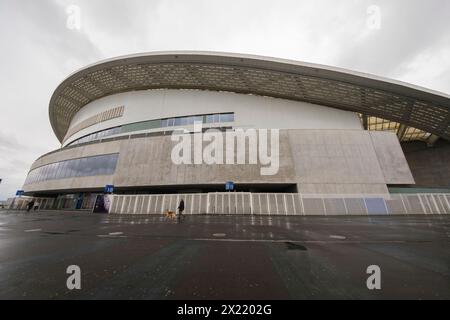 Madrid, Spagna. 19 aprile 2024. Vista generale dell'esterno dell'Estadio do Dragao a Porto, 19 aprile 2024 in Portogallo (foto di Oscar Gonzalez/Sipa USA) credito: SIPA USA/Alamy Live News Foto Stock