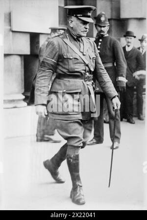 Gen. Sir C.C. Monro, tra c1910 e c1915. Mostra Sir Charles Carmichael Monro, i baronetto di Bearcrofts (1860-1929), che servì come generale dell'esercito britannico durante la prima guerra mondiale Foto Stock