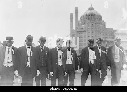 G.A.R. Parade - Atlantic City, 1910. La grande Armata della Repubblica (G.A.R.), una confraternita di veterani dell'Unione della Guerra civile americana, marcia in solenne processione. Foto Stock