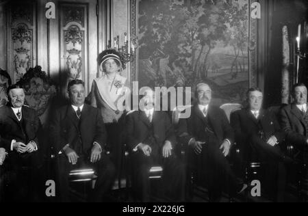 I proprietari delle squadre della National League includono Gary Herrmann, Charles Ebbets e Mrs. Helene Robison Britton (baseball), 1913. Foto Stock