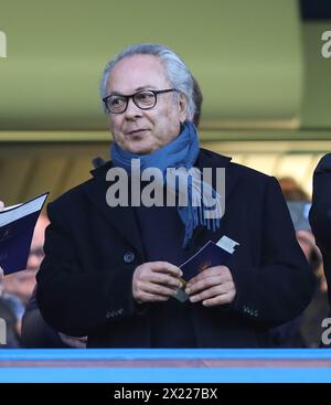 Farhad Moshiri, proprietario dell'Everton. - Chelsea contro Everton, Premier League, Stamford Bridge Stadium, Londra, Regno Unito - 15 aprile 2024. Solo per uso editoriale - si applicano restrizioni DataCo. Foto Stock