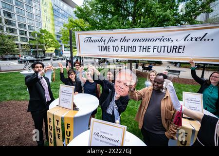 Washington, DC, USA. 18 aprile 2024. 18 aprile 2024 - l'FMI e la Banca Mondiale hanno tenuto la loro riunione di primavera 2024 a Washington DC. Ecco alcune foto al di fuori delle proteste degli incontri di primavera. (Foto di Andrew Thomas/Sipa USA) credito: SIPA USA/Alamy Live News Foto Stock