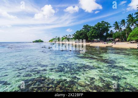 Le Isole del conflitto (anche Atollo del conflitto) un atollo nel Mare delle Salomone. Politicamente appartengono alla provincia di Milne Bay nel sud-est di Papua ne Foto Stock