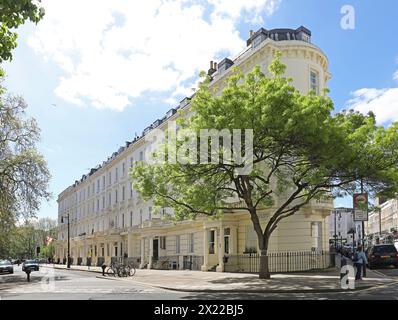 Eleganti case in stile Regency su St Georges Square nel quartiere Pimlico di Londra. Un'area ricca tra Westminster e Chelsea. Foto Stock