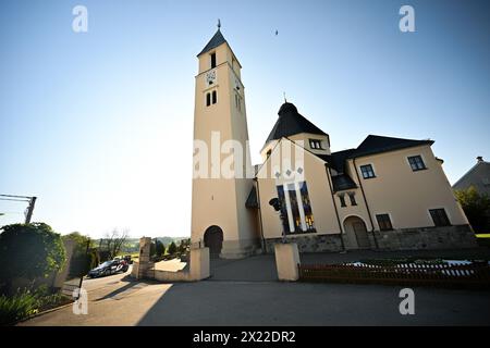 Zagabria, Croazia. 19 aprile 2024. Affrontano il 1° giorno di gara, durante il FIA World Rally Championship WRC Rally Croatia 2024 19 aprile, Zagabria Credit: Independent Photo Agency/Alamy Live News Foto Stock