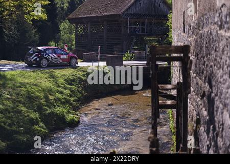 Zagabria, Croazia. 19 aprile 2024. Affrontano il 1° giorno di gara, durante il FIA World Rally Championship WRC Rally Croatia 2024 19 aprile, Zagabria Credit: Independent Photo Agency/Alamy Live News Foto Stock