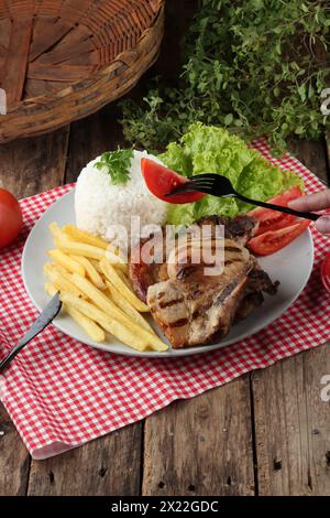 cibo, consegna di cibo, riso e api Foto Stock