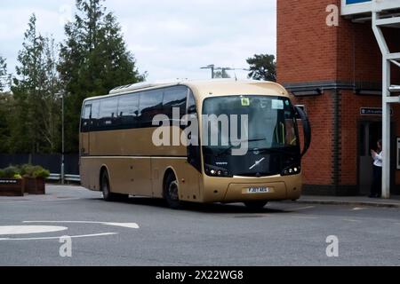 Servizio di sostituzione autobus della South Western Railway 14 aprile 2024 Brockenhust e Lymington New Forest Regno Unito Foto Stock