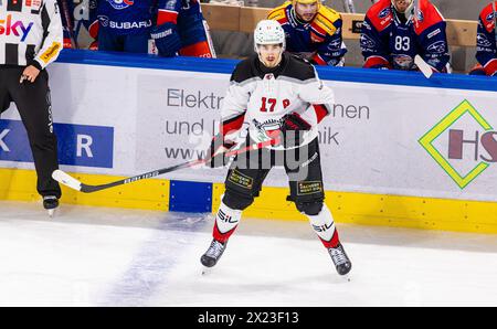 Zurigo, Svizzera, 16 aprile 2024: N. 17 Ken Jäger, attaccante Losanna HC. (Crediti: DieBildmanufaktur/Andreas Haas) Foto Stock