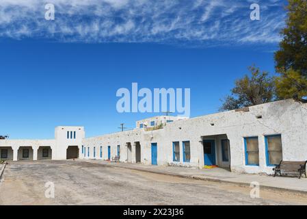 DEATH VALLEY JUNCTION - 14 aprile 2024: Amargosa Opera House e Hotel edificio storico e centro culturale vicino al Parco Nazionale della Death Valley. Foto Stock