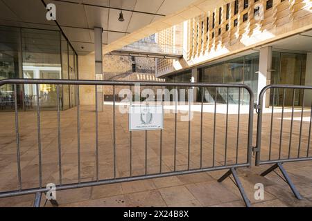 La Valletta, Malta, 4 aprile 2024. Vista del Parlamento di Malta nel centro della città Foto Stock